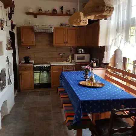 Aralica Parasztház Casa de Férias *