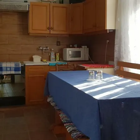 Aralica Parasztház Casa de Férias *