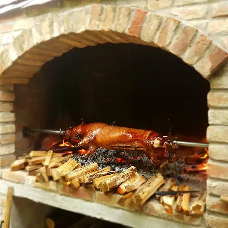 Aralica Parasztház Casa de Férias Siklós